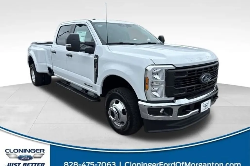 2025 Ford F-350 photo 1