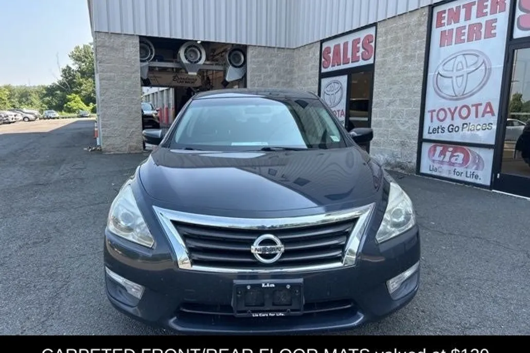 2013 Nissan Altima 2.5 S photo 1