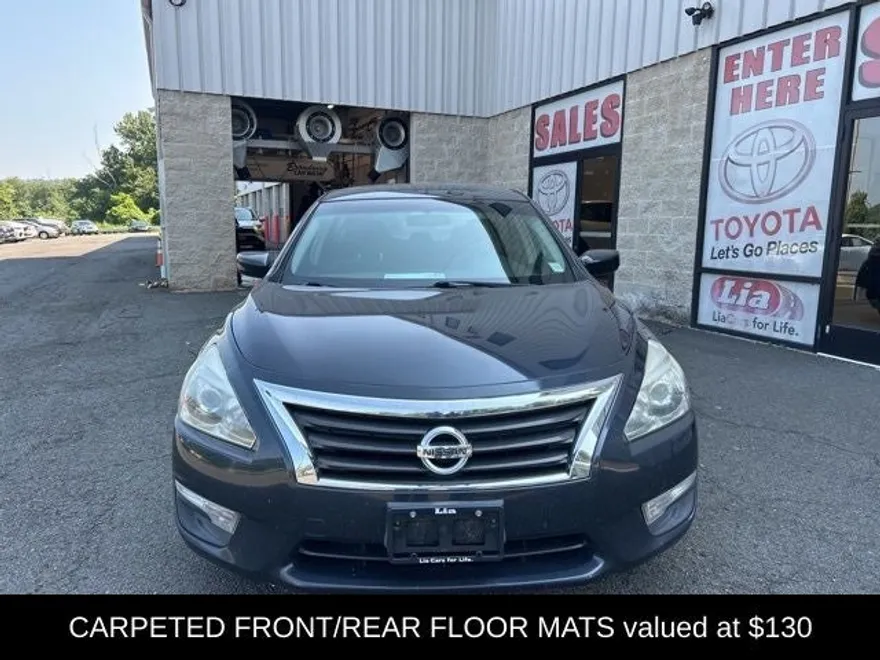2013 Nissan Altima 2.5 S photo 1
