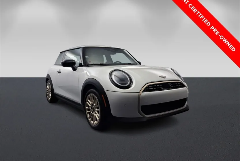 2025 Mini Cooper 2 Door Hardtop Signature photo 1