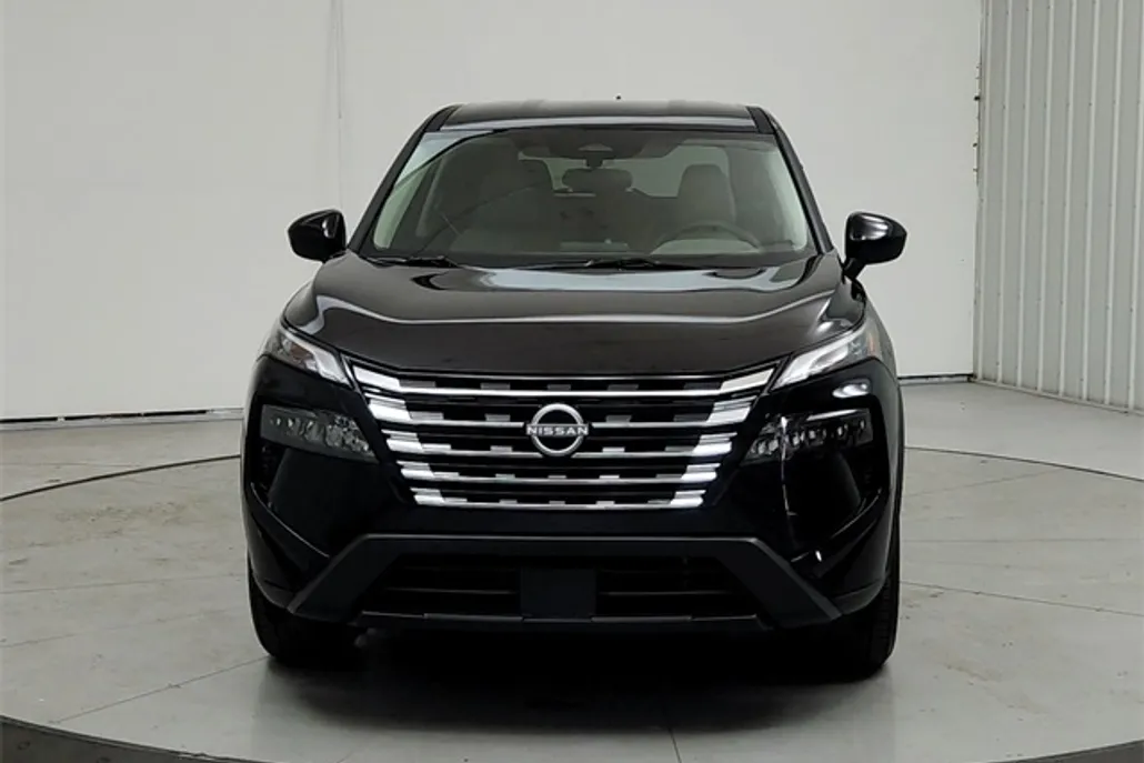 2025 Nissan Rogue SV photo 1