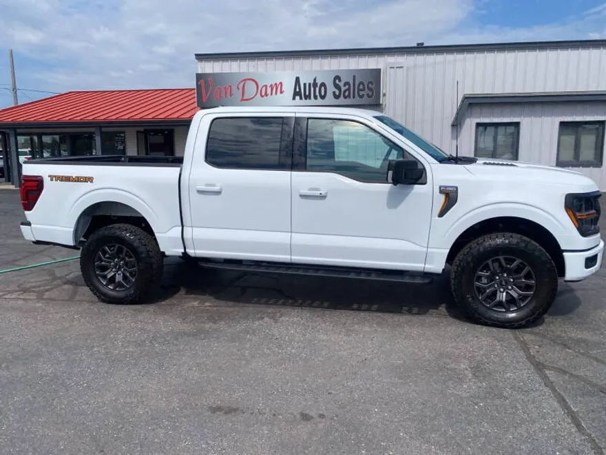 2024 Ford F-150 Tremor photo 1