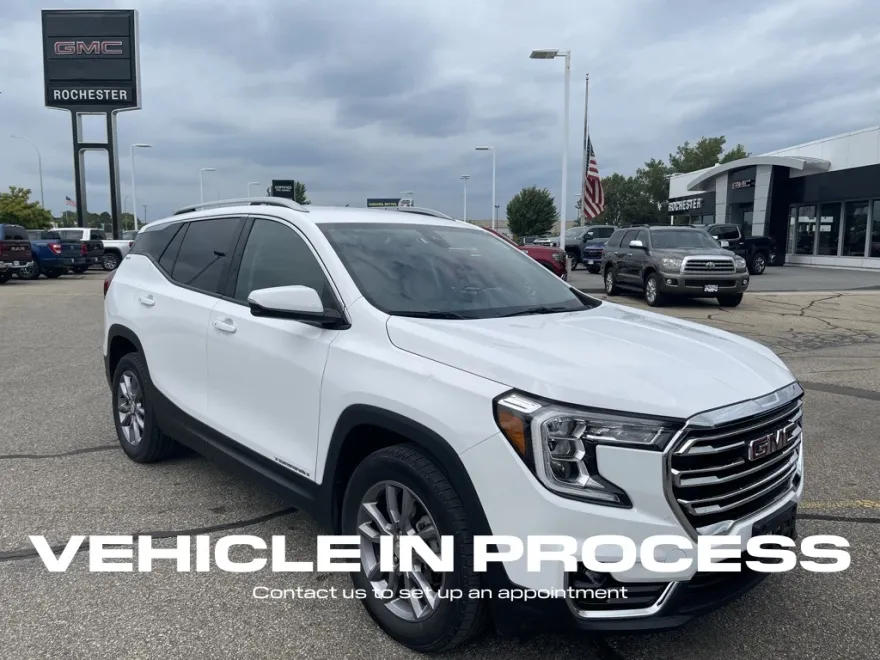 2024 Gmc Terrain SLT photo 1