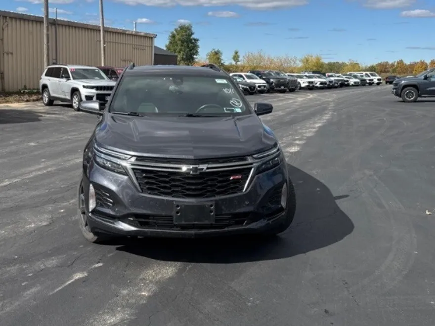 2022 Chevrolet Equinox RS photo 1
