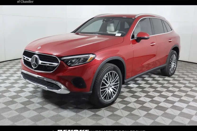2026 Mercedes Benz GLC 300 photo 1