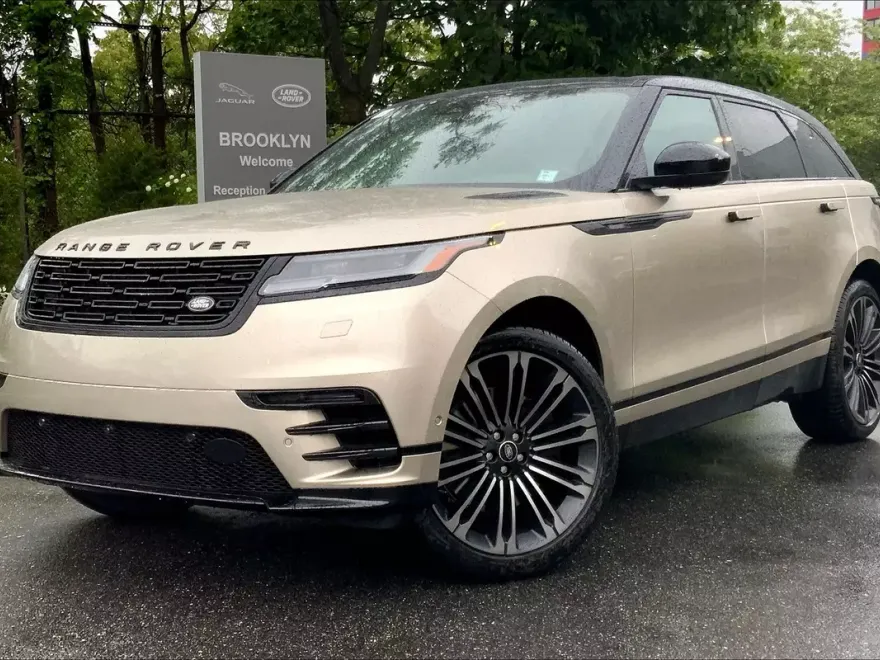 2026 Land Rover Range Rover SE photo 1