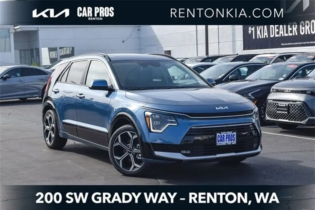 2025 Kia Niro SX Touring photo 1