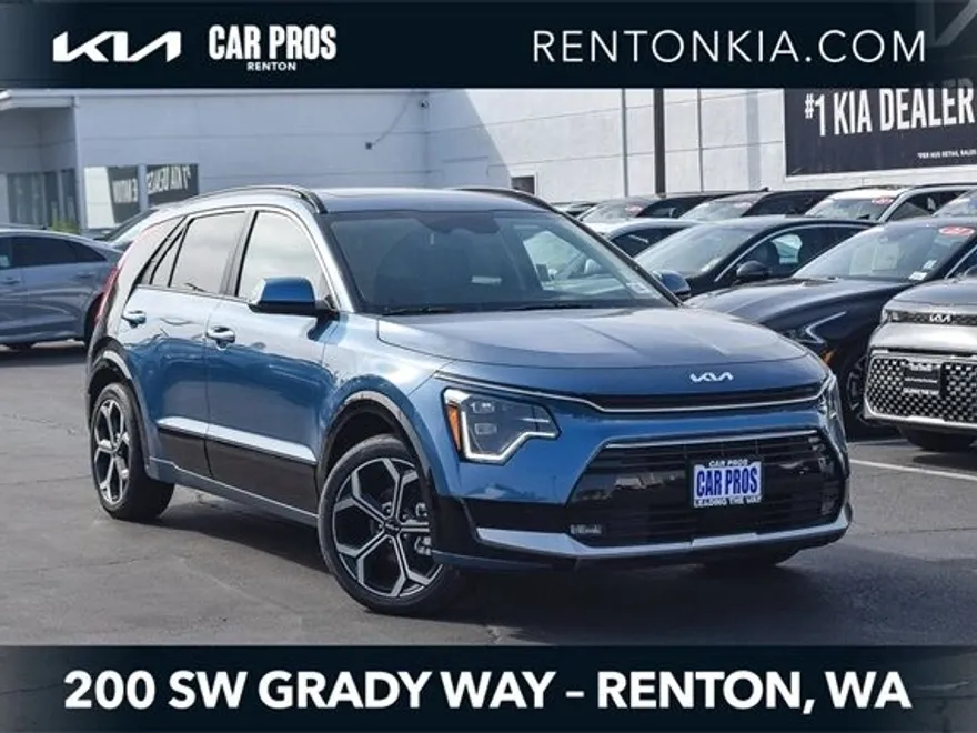 2025 Kia Niro SX Touring photo 1