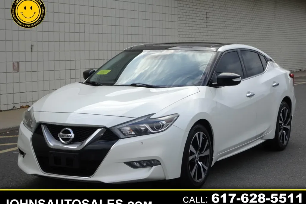 2017 Nissan Maxima SL photo 1