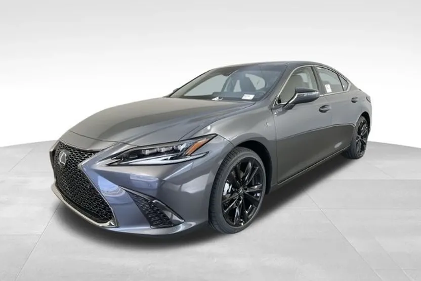 2025 Lexus ES 300h photo 1