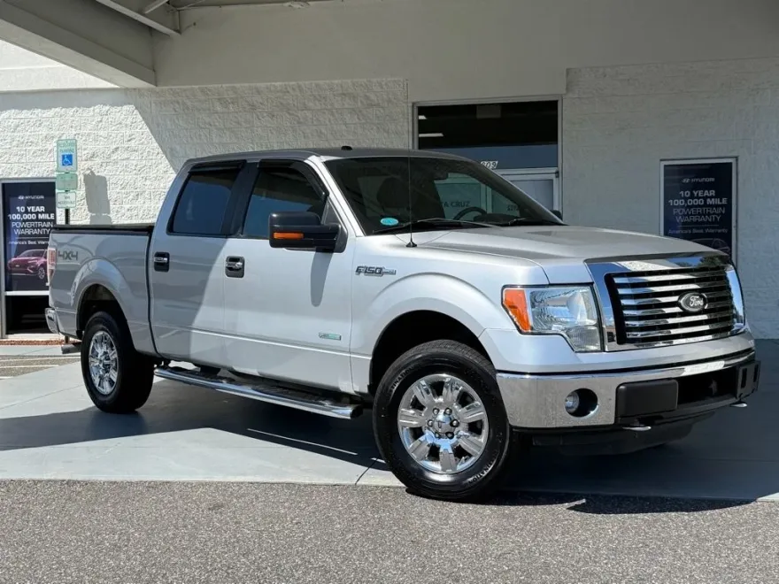 2012 Ford F-150 XLT photo 1