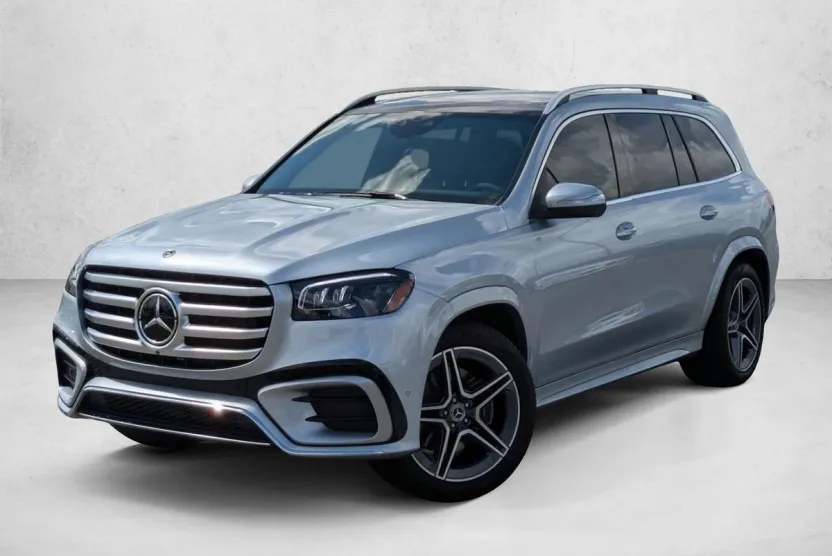 2025 Mercedes Benz GLS 450 4MATIC photo 1