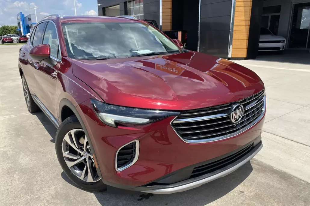2022 Buick Envision Essence photo 1