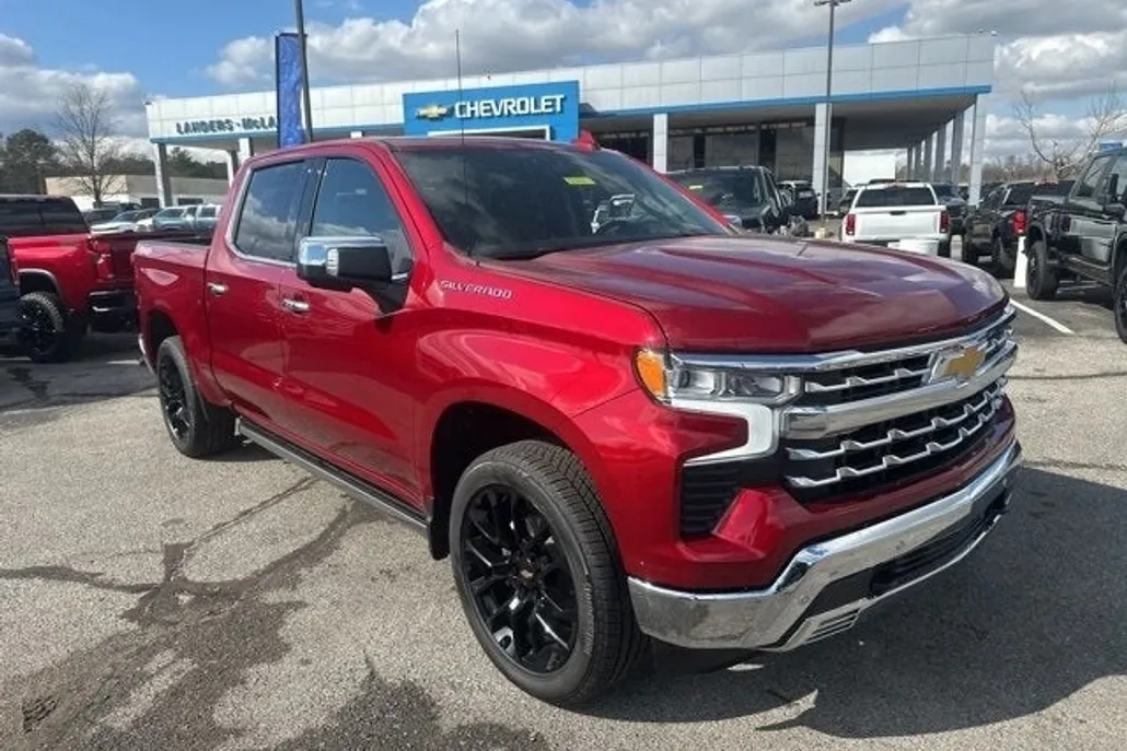2025 Chevrolet Silverado 1500 LTZ photo 1