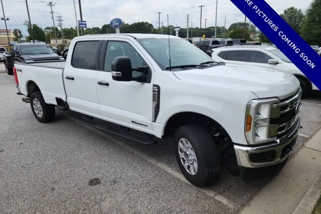 2024 Ford F-250 photo 1