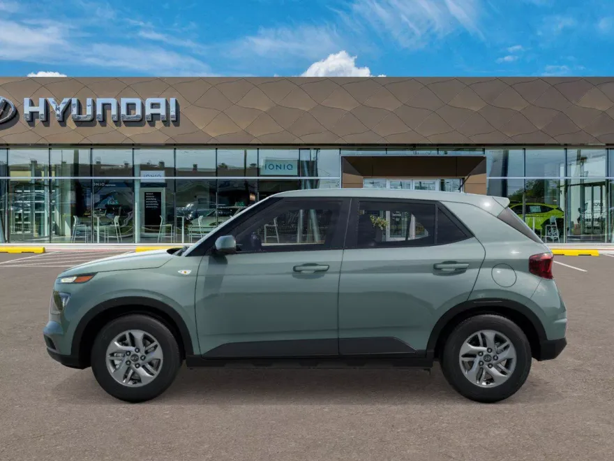 2025 Hyundai Venue SE photo 1