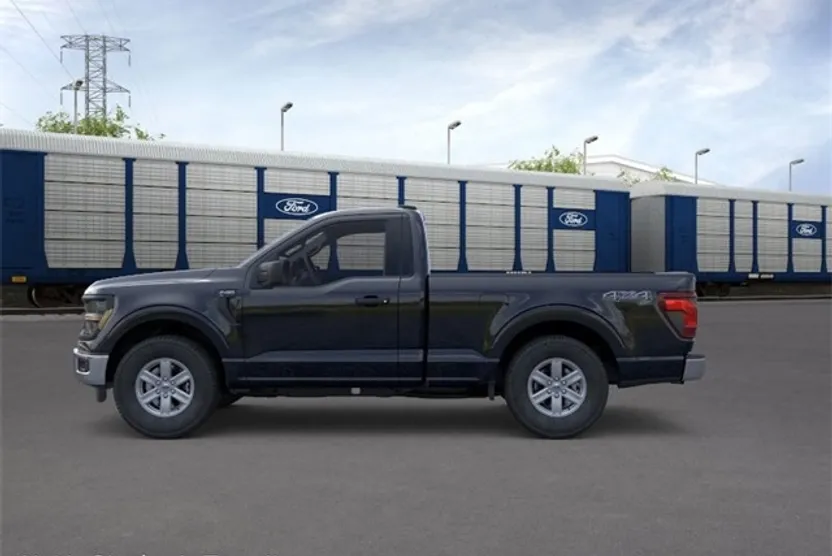 2025 Ford F-150 XL photo 1