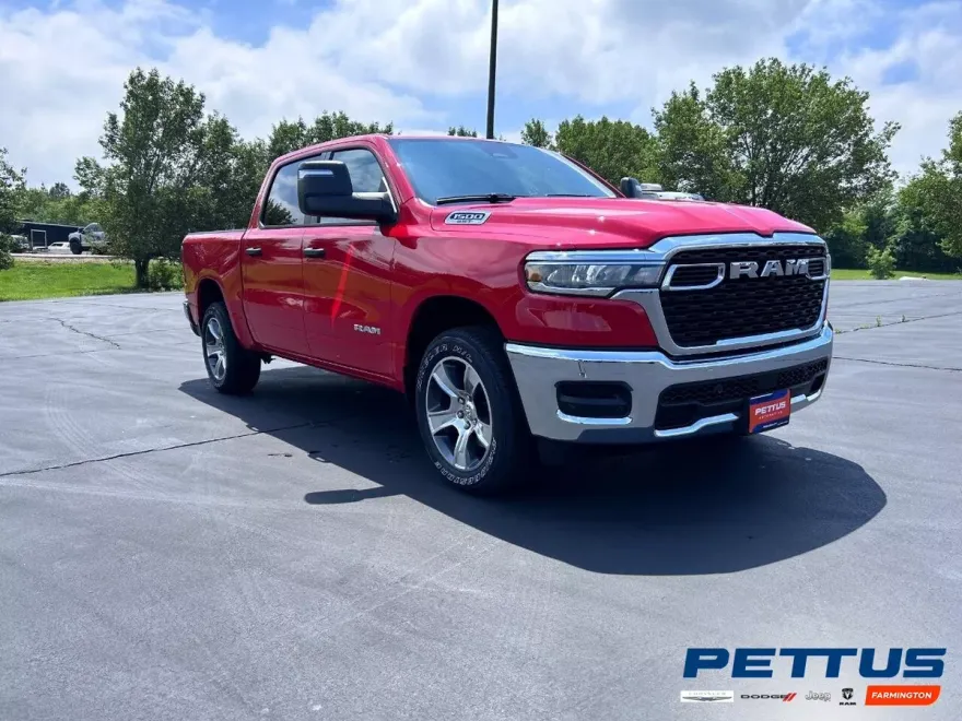 2025 Ram 1500 Tradesman photo 1
