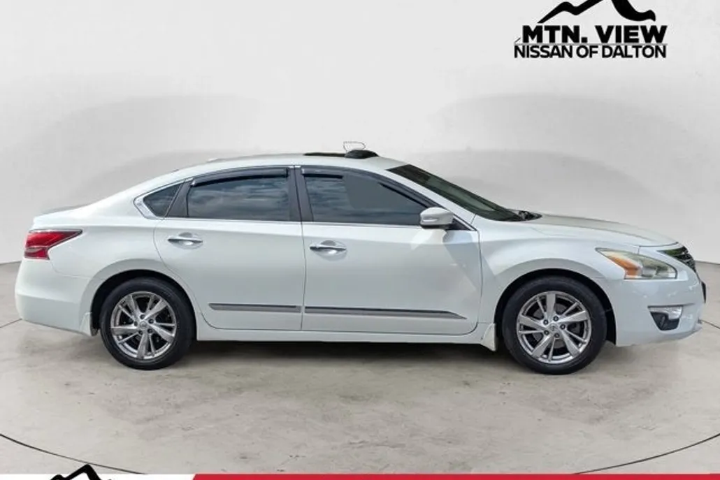 2014 Nissan Altima 2.5 SL photo 1
