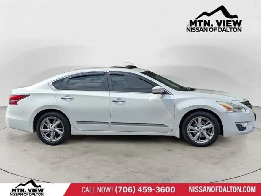 2014 Nissan Altima 2.5 SL photo 1