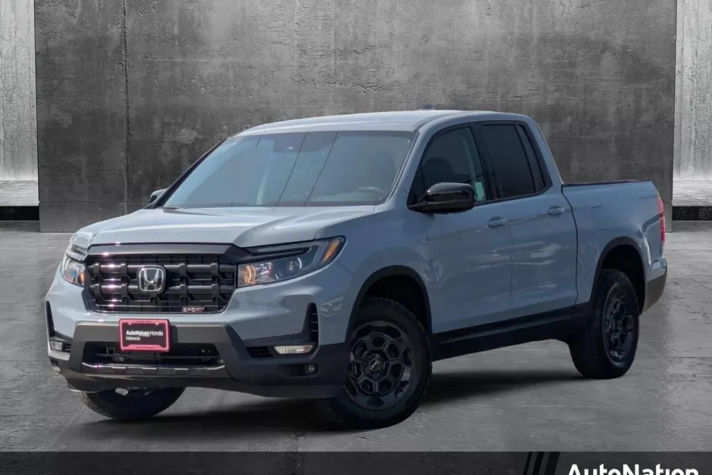 2025 Honda Ridgeline Sport photo 1