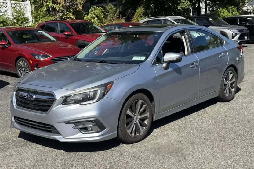 2018 Subaru Legacy 2.5i Limited photo 1