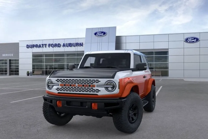2025 Ford Bronco First Edition photo 1