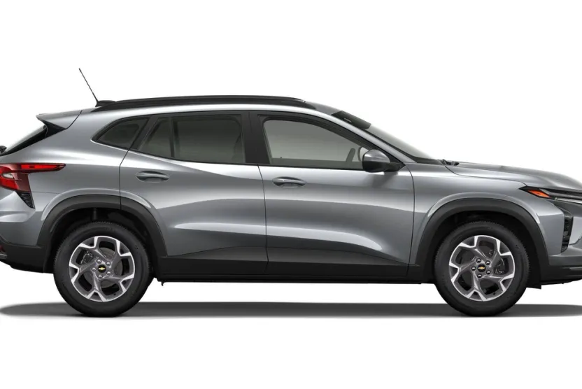 2026 Chevrolet Trax LT photo 1