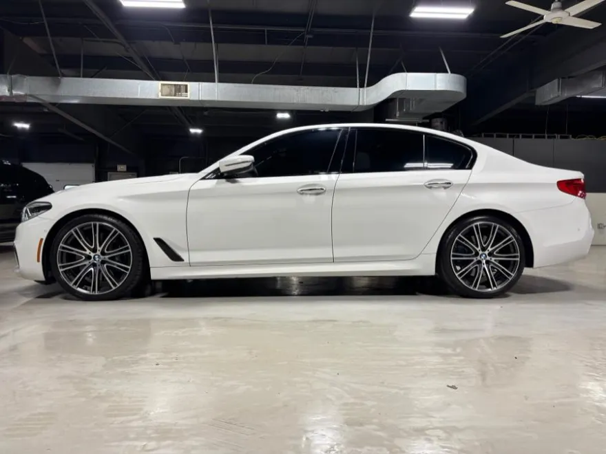 2017 Bmw 540i xDrive photo 1