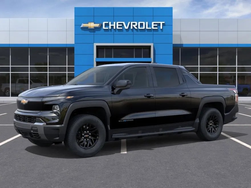 2026 Chevrolet Silverado photo 1