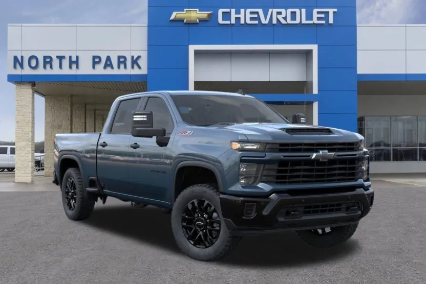 2026 Chevrolet Silverado 2500HD Custom photo 1