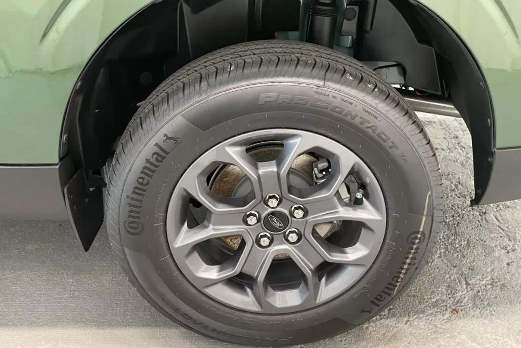 2025 Ford Maverick XLT photo 1
