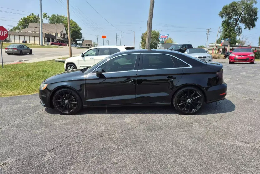 2015 Audi A3 1.8T Premium photo 1