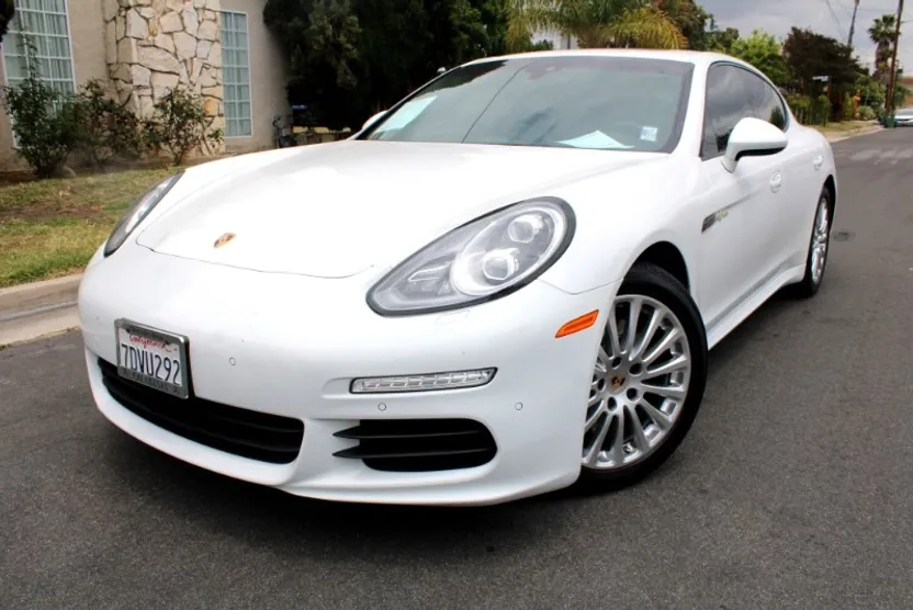 2014 Porsche Panamera S E-Hybrid photo 1