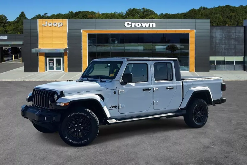 2022 Jeep Gladiator Altitude photo 1