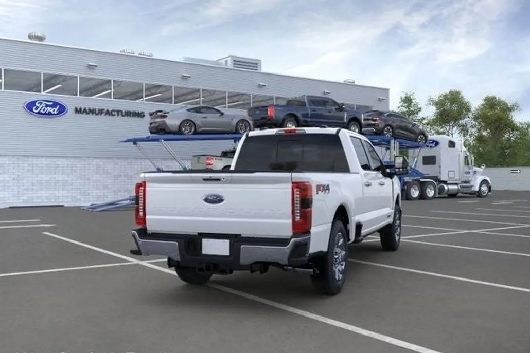 2025 Ford F-250 photo 1