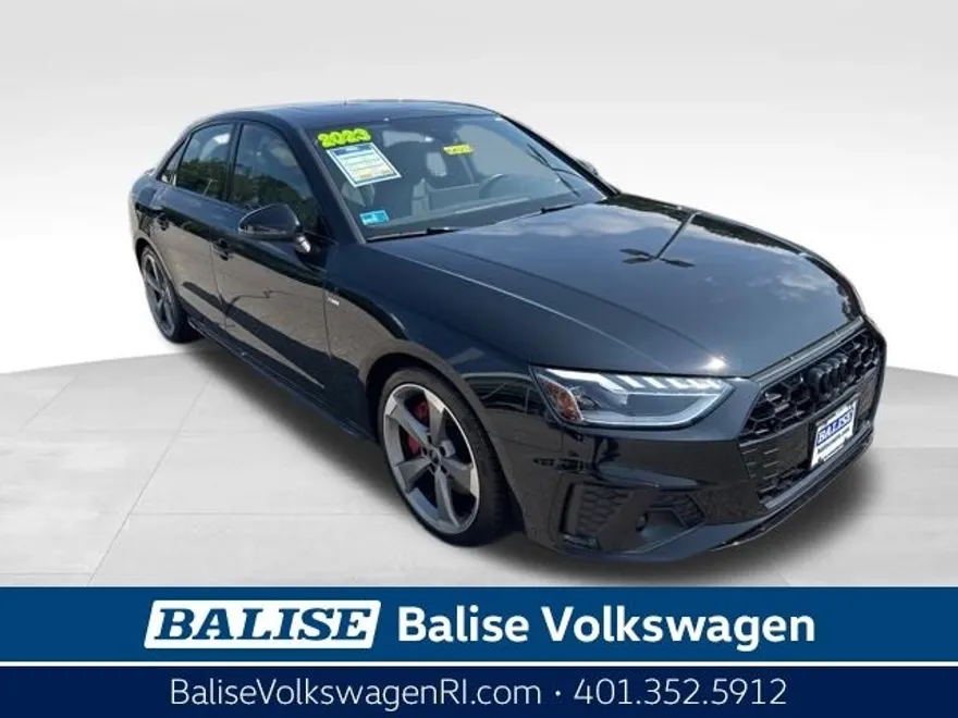 2023 Audi A4 45 S line Premium Plus Quattro photo 1