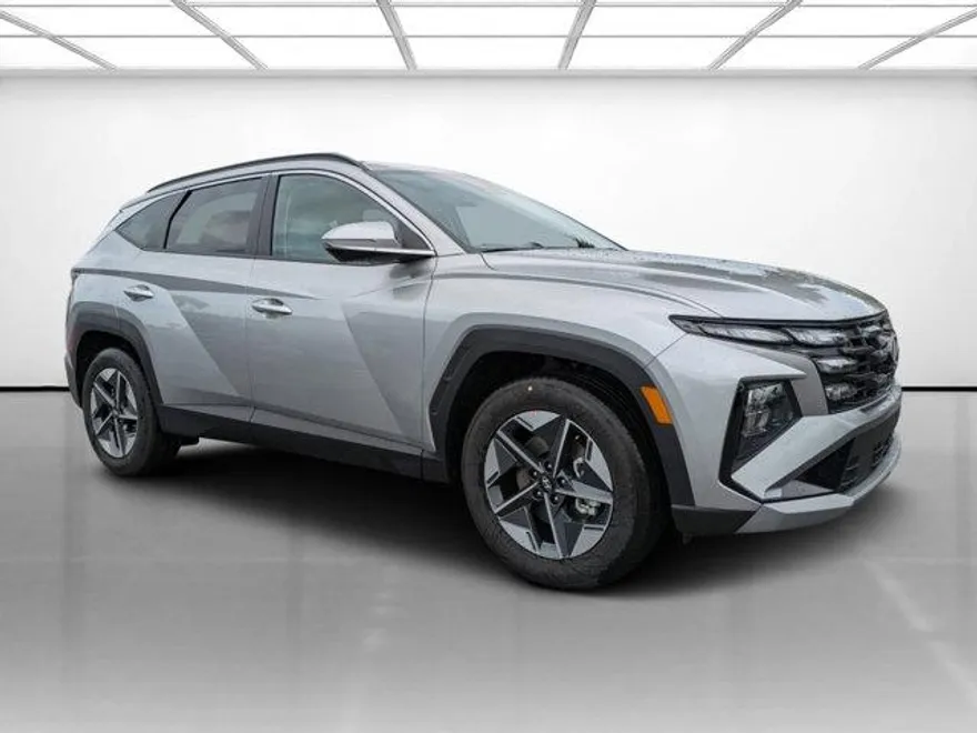 2025 Hyundai Tucson SEL Convenience photo 1