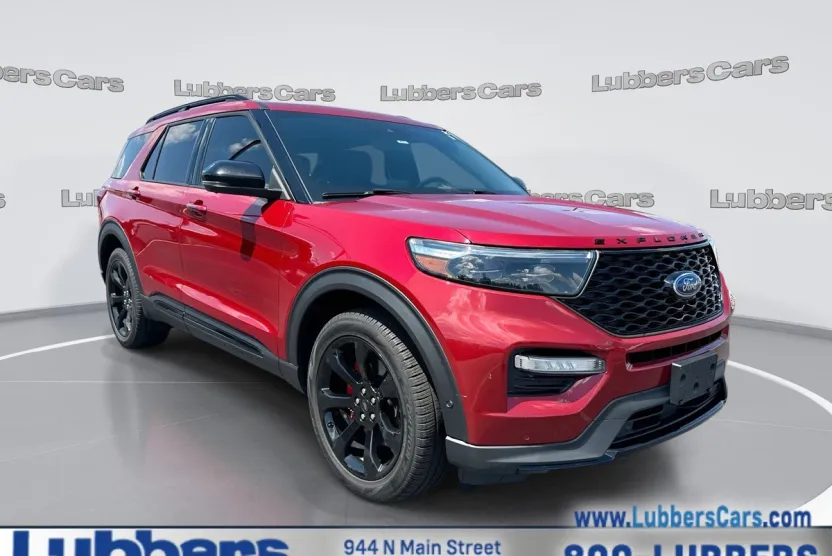 2020 Ford Explorer ST photo 1
