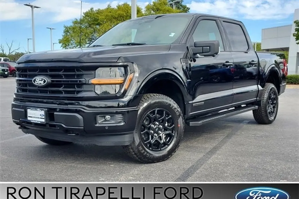 2025 Ford F-150 XLT photo 1