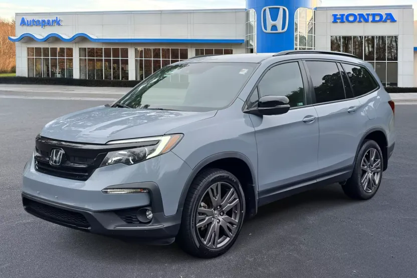 2022 Honda Pilot Sport photo 1