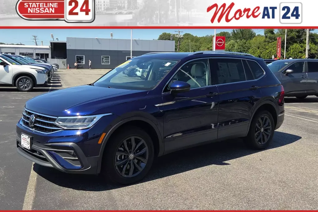 2022 Volkswagen Tiguan SE photo 1