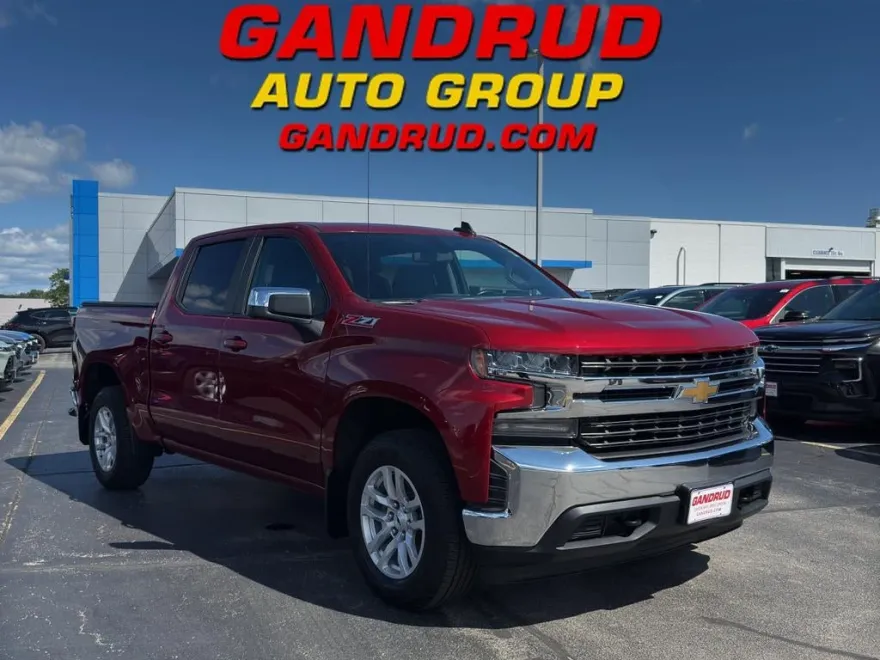 2020 Chevrolet Silverado 1500 LT photo 1