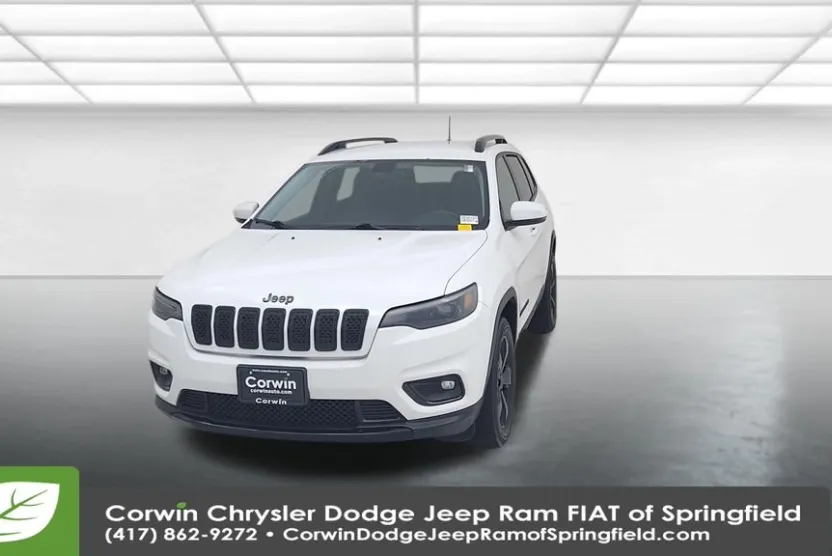 2020 Jeep Cherokee Altitude photo 1