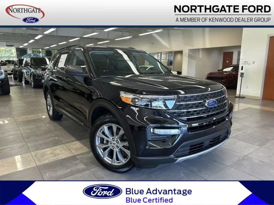 2022 Ford Explorer XLT photo 1