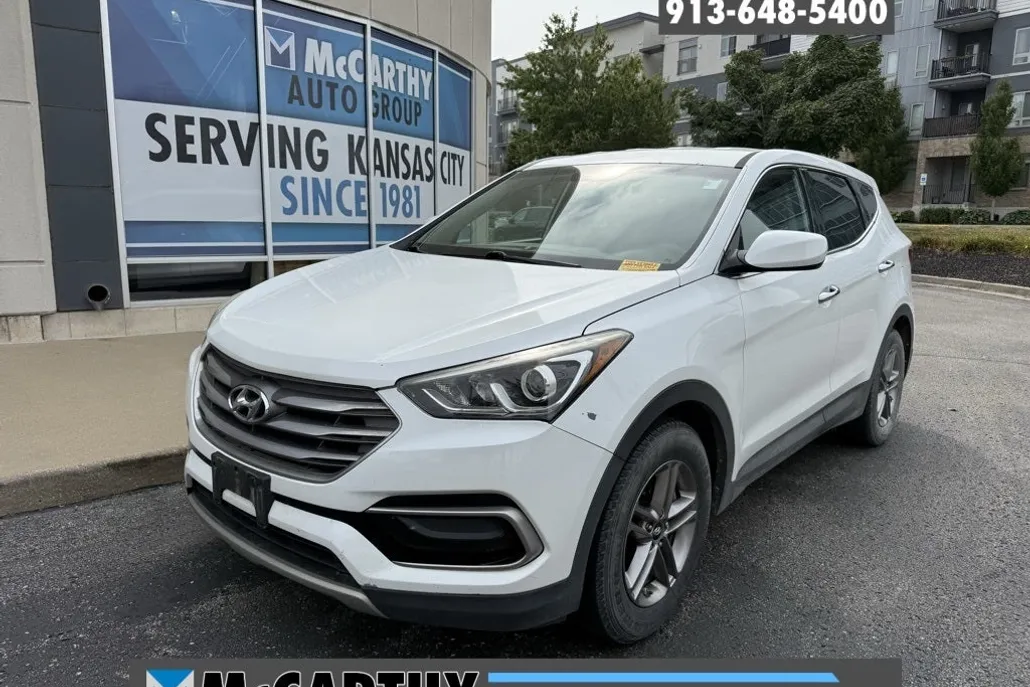 2017 Hyundai Santa Fe Sport Base photo 1