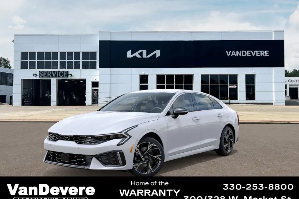 2026 Kia K5 GT-Line photo 1