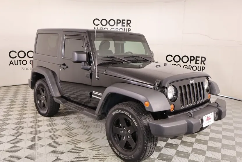 2012 Jeep Wrangler Sport photo 1