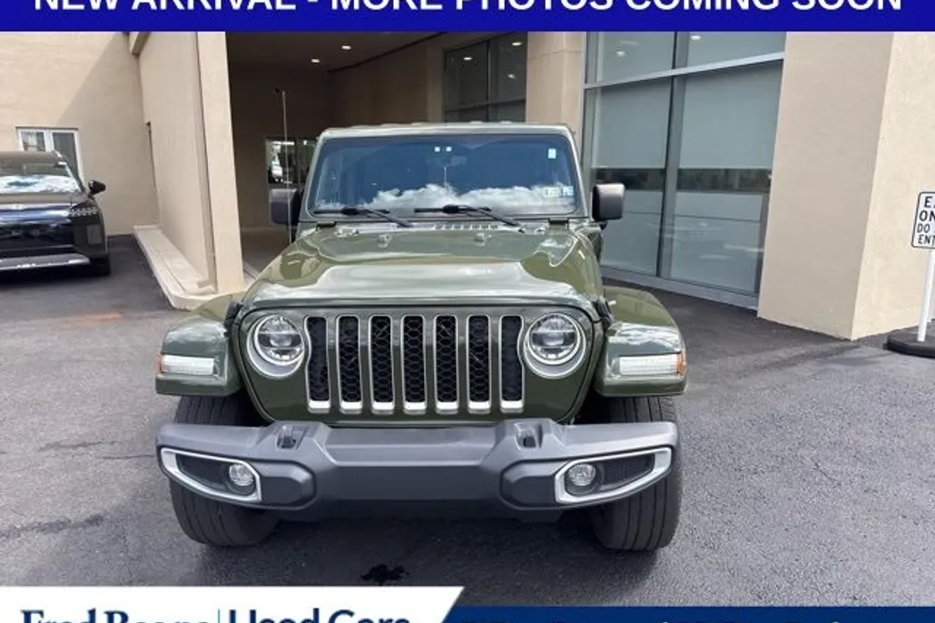 2021 Jeep Wrangler Unlimited Sahara 4xe photo 1