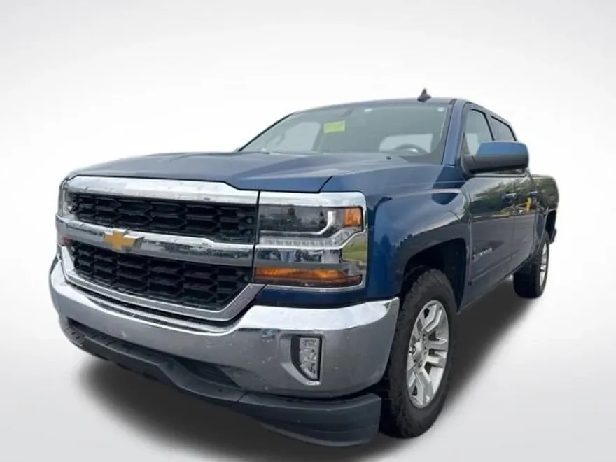 2017 Chevrolet Silverado 1500 LT photo 1